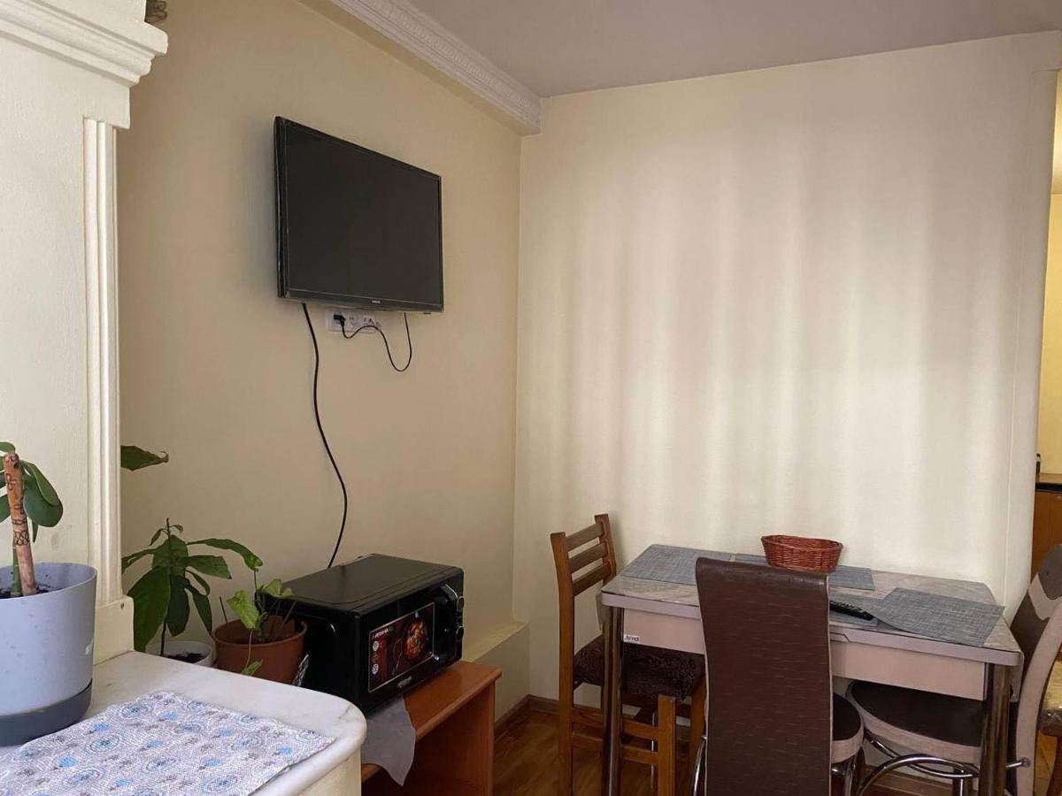 Ferienwohnung House At Ortachala Tbilisi Exterior foto
